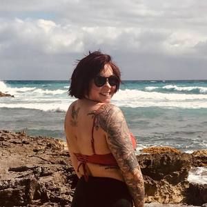 Meet your Posher, Alli